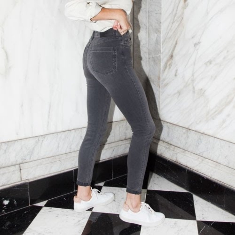 Frank and Oak Debbie skinny jeans washed black gray size 28 NEW